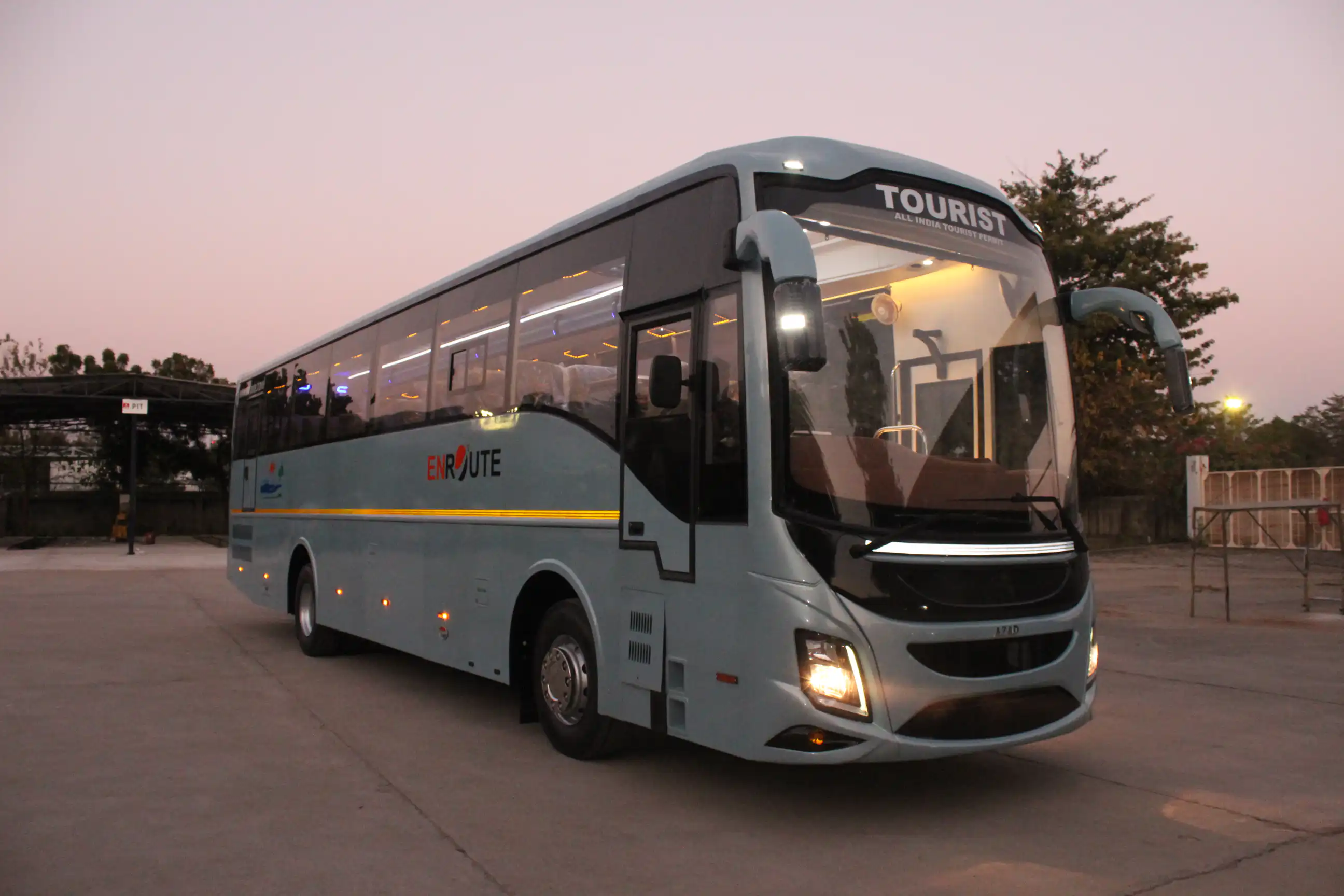Delhi AC Bus Luxury Volvo