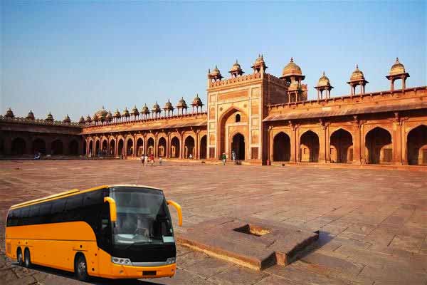 Agra same day sightseeing tour packages by volvo bus
