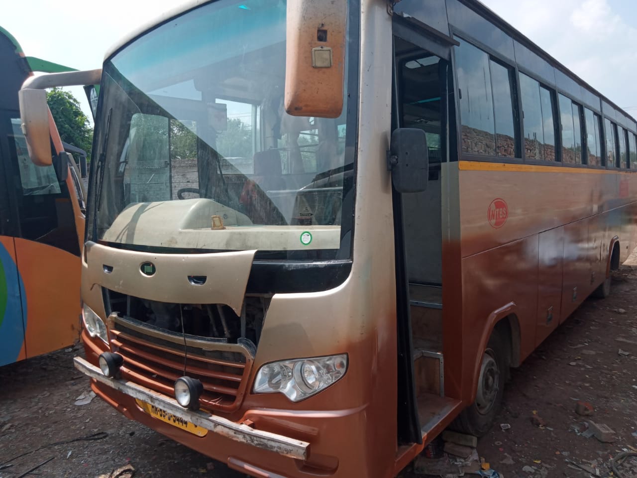 same day jaipur tour by air conditioned AC Luxury Bus