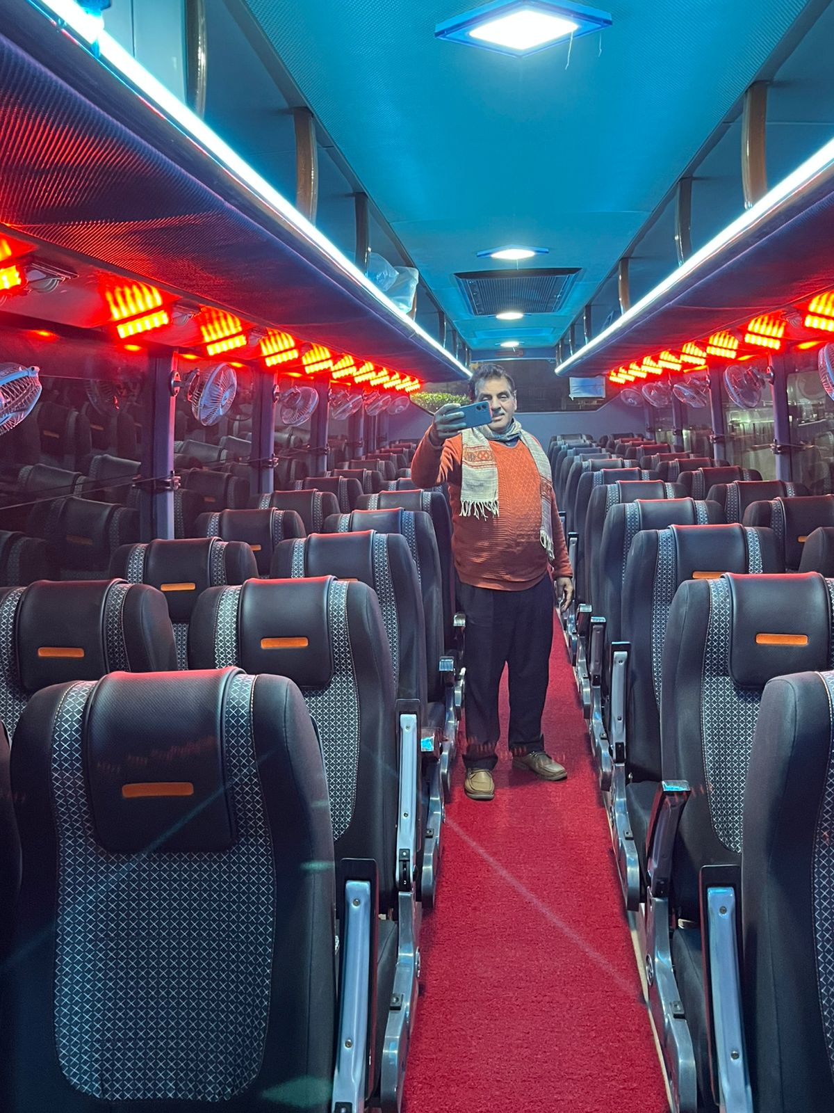 same day agra tour by air conditioned Volvo