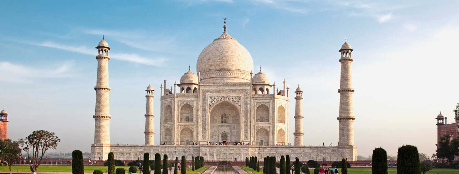 Same day Agra tour packages by volvo ac bus